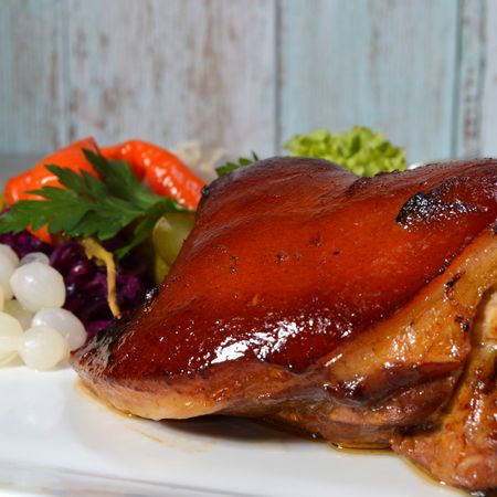 Prague Restaurant U Pinkasu - Pinkas' roasted pork knuckle
